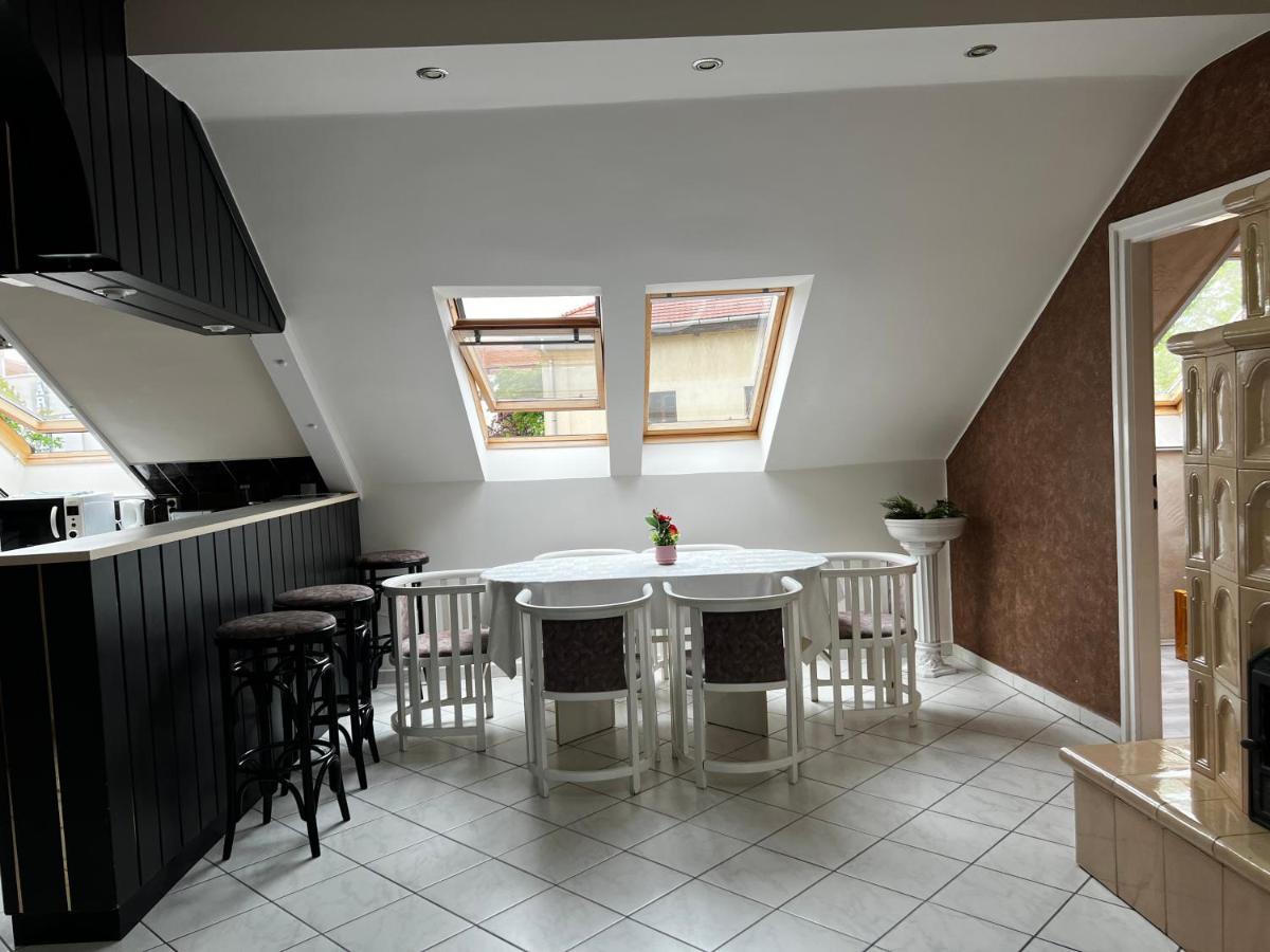 Origo Vendeghaz 2 Apartment Sarospatak Luaran gambar